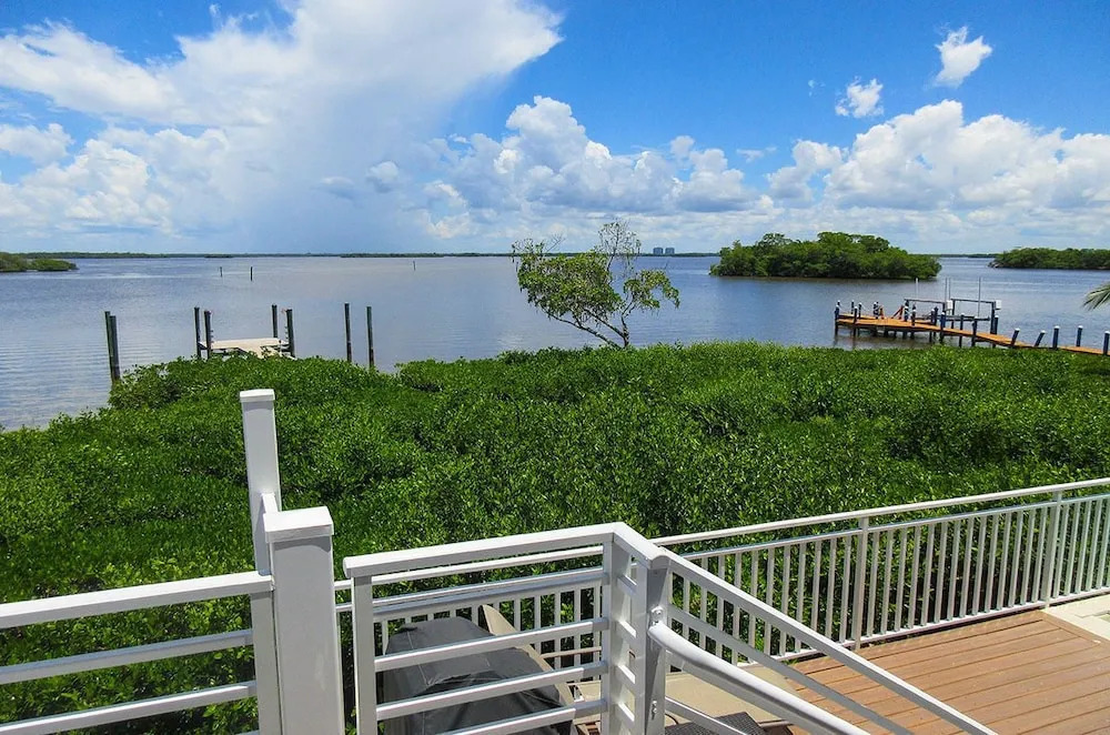 Paradise Bay Villa 3 Bedrooms 3 Bathrooms Home