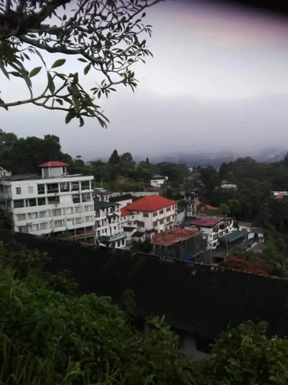 Nethmi Villa