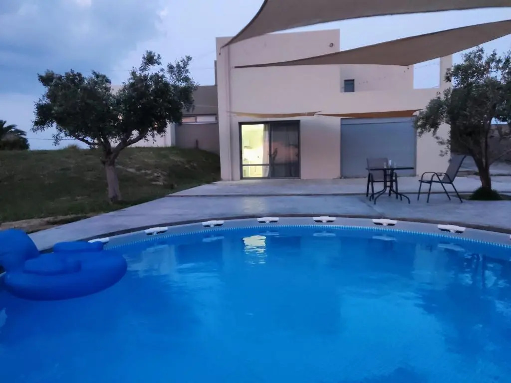 Yorgos, amazing sunset view house