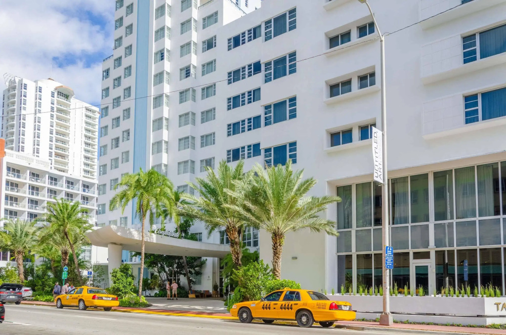 Курорт Andaz Miami Beach Resort & Spa