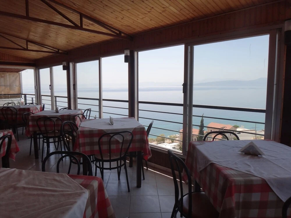 Mitho Hotel