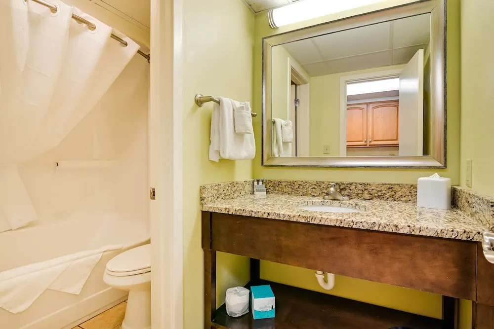 Waterfront Myrtle Beach Condo, Pool & Ocean Views!