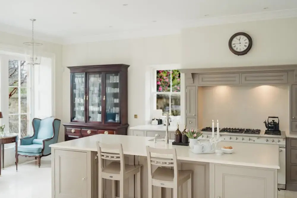 Private and Prestigious Luxury Home