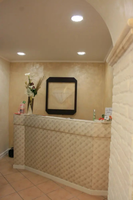 Crystal Rhome Guest House