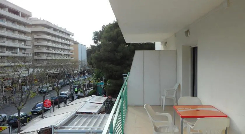 Rex Apartment