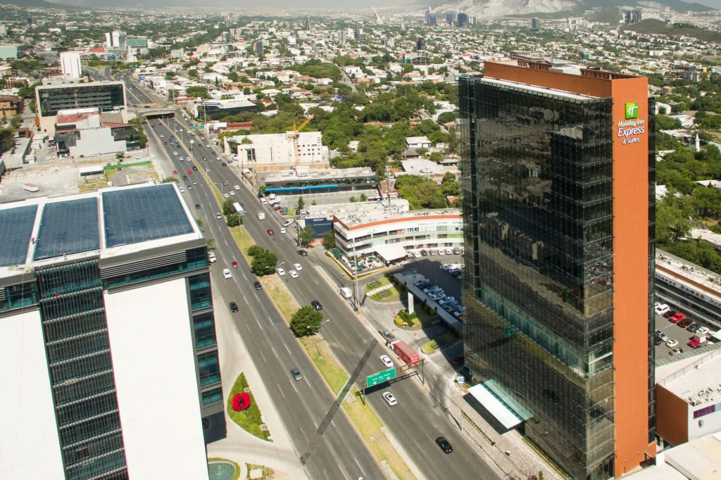 Holiday Inn Express & Suites Monterrey Valle by IHG