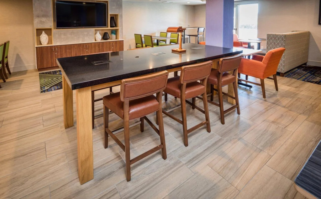 Holiday Inn Express Hotel & Suites Modesto-Salida by IHG
