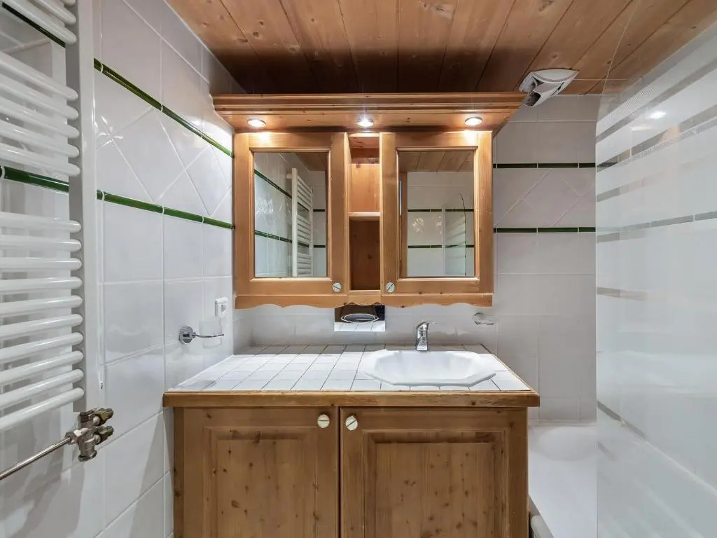 Appartement Méribel, 3 pièces, 4 personnes - FR-1-566-46