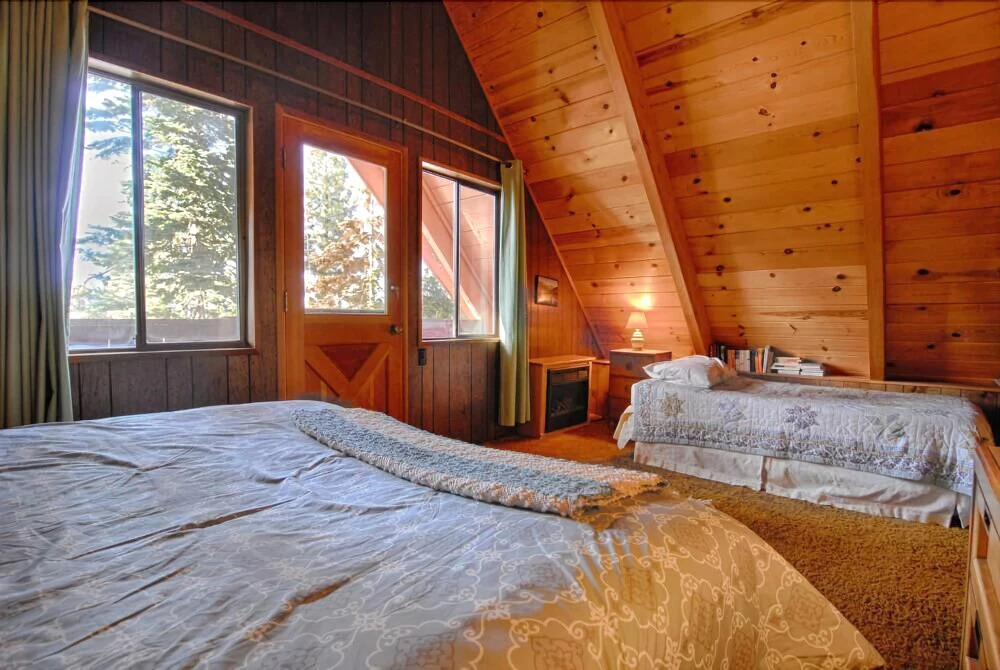 Classic Tahoe Bunkhouse Style Cabin #193