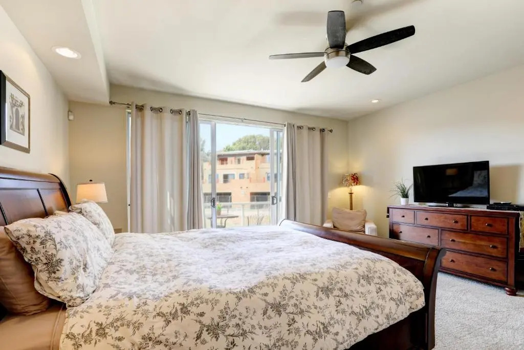 219 San Miguel
