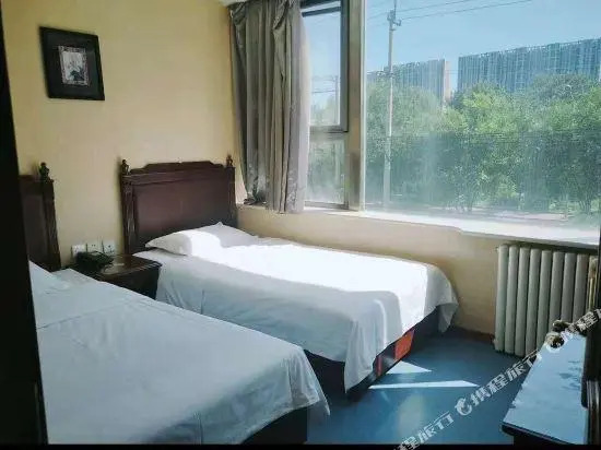 Wanfeng Hotel (Beijing 302 Hospital)