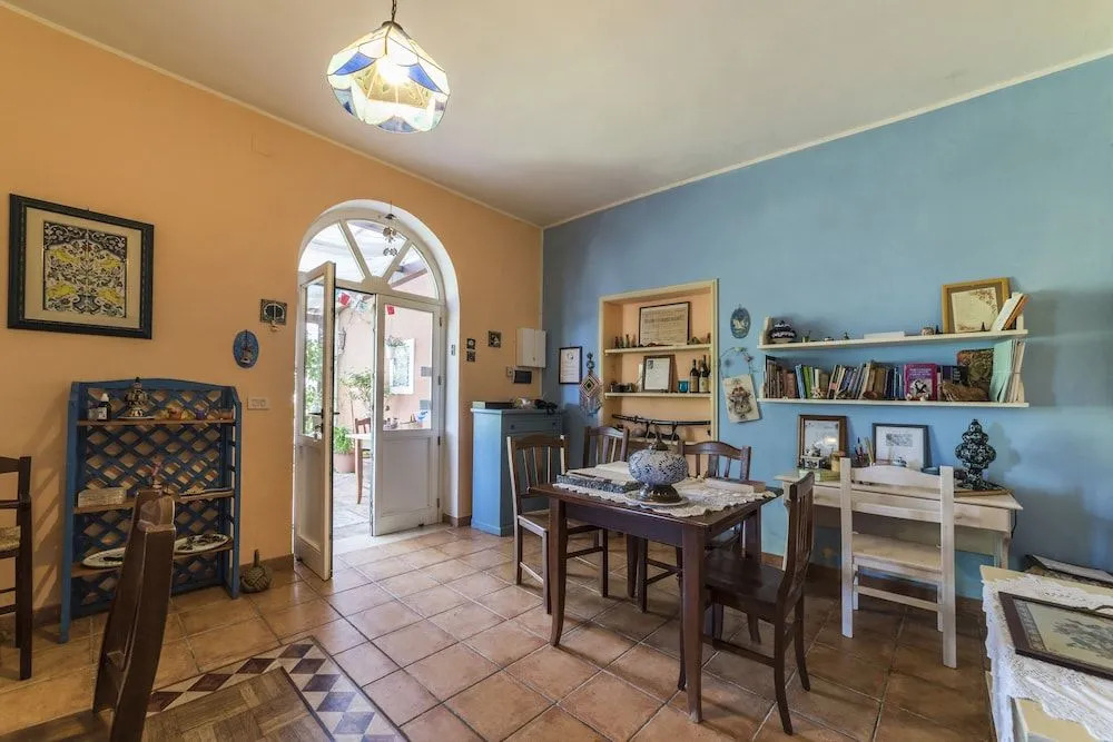 Country House Araba Phoenix