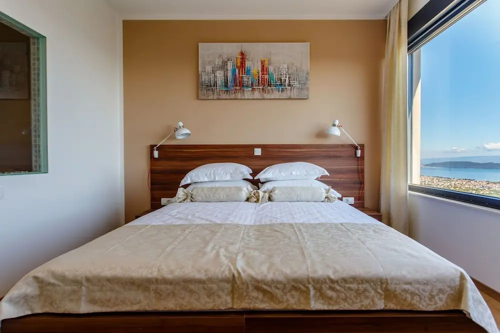 Luxury Villa Grand View