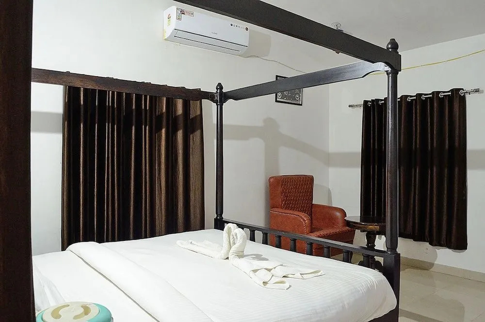 Sadanira Resort