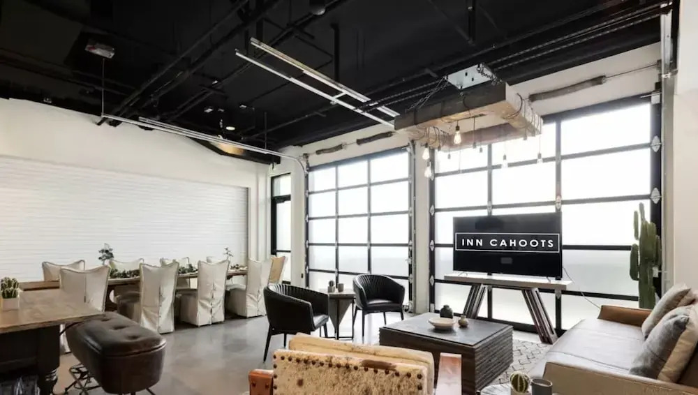 Inn Cahoots