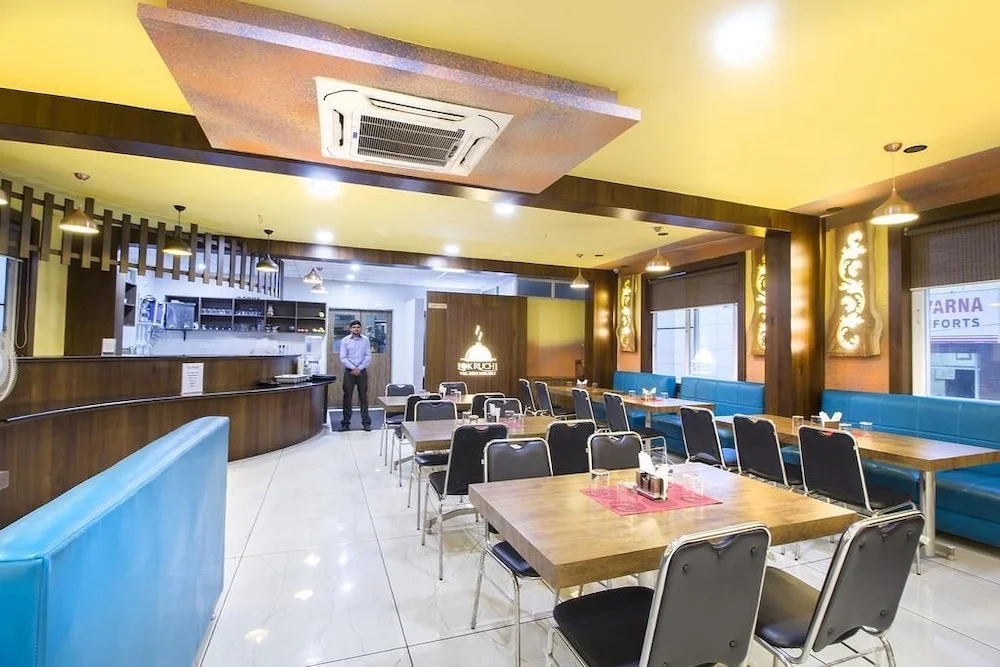 OYO 8320 Hotel Lok Sagar