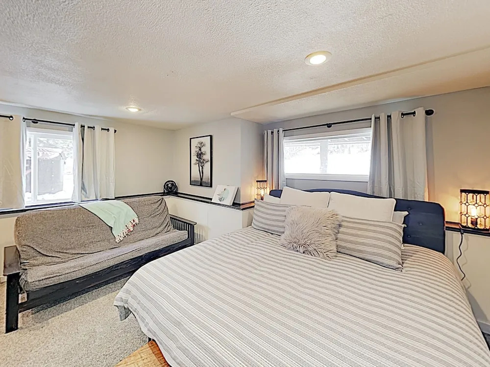 New Listing! Stylish Getaway W/ Private Hot Tub 3 Bedroom Duplex