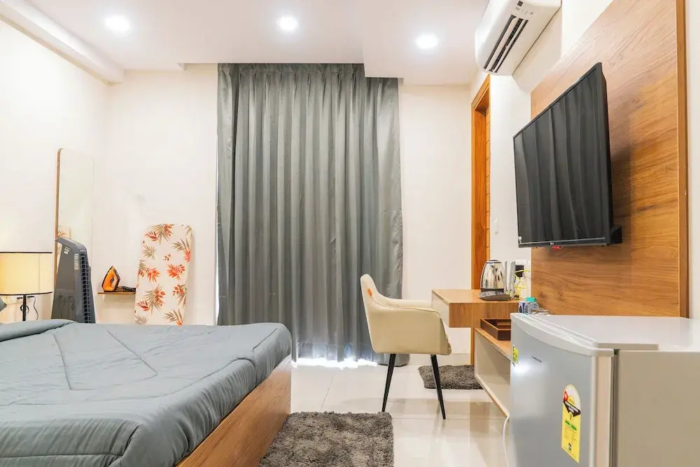 Housr Sector 45 Gurgaon Artemis Hospital