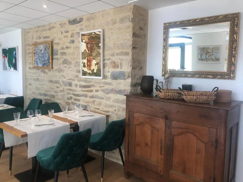 LOtentik Restaurant Chambres dHôtes