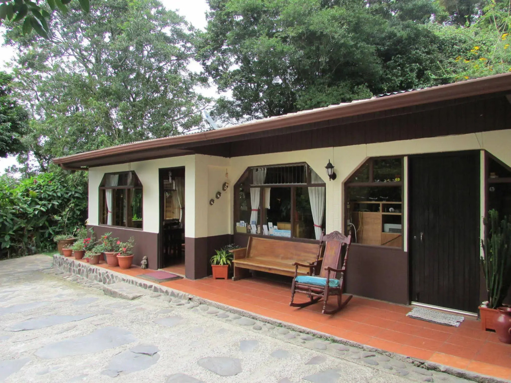 Hospedaje Mariposa