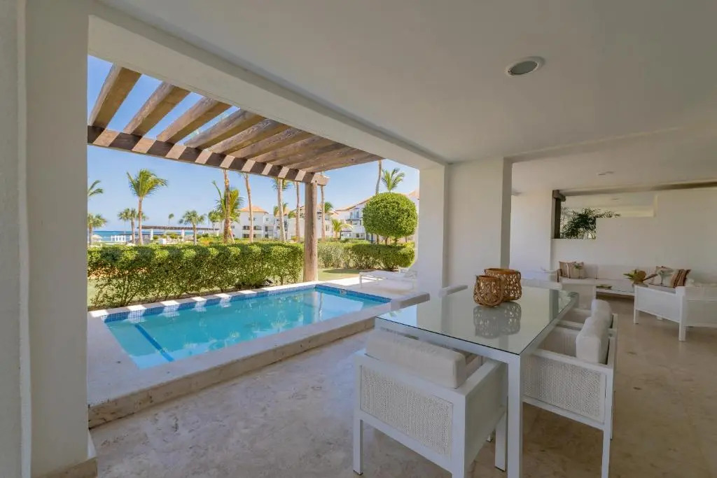 Punta Palmera Beach Front 3b Apartment Cap Cana
