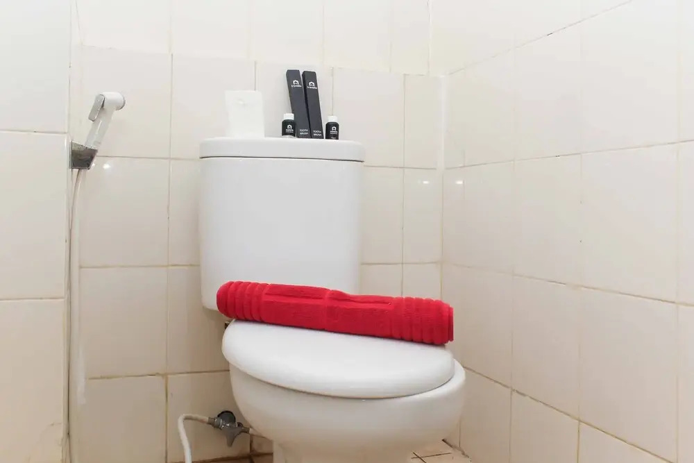 Simply and Homey 2Br at Kemang View Apartment