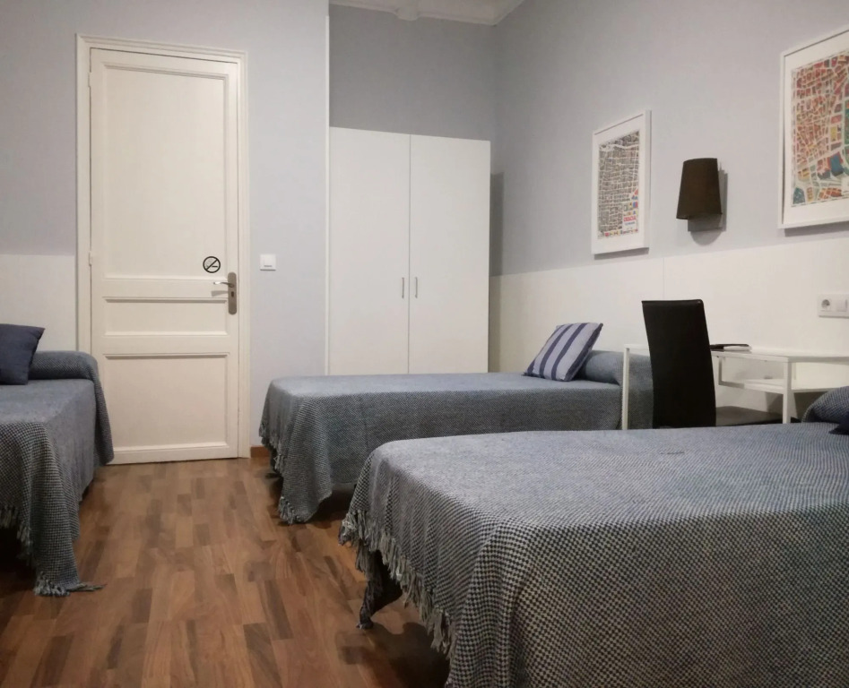 Hostal Lesseps