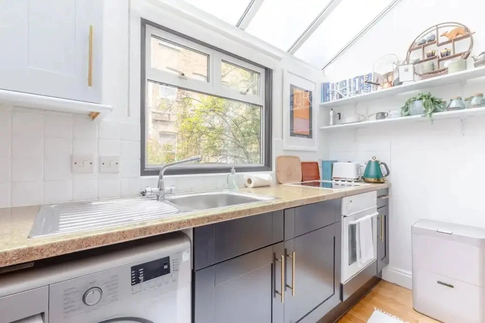Cosy 1 Bedroom Apartment in West Kensington