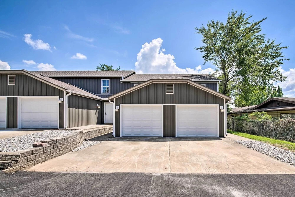 Airy Townhome: Close to Kayaking & Boating!