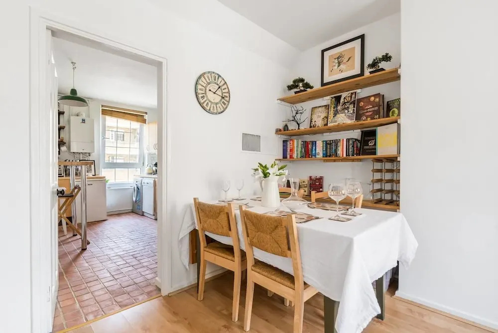 Cosy 1 Bedroom Flat in Quiet Wapping