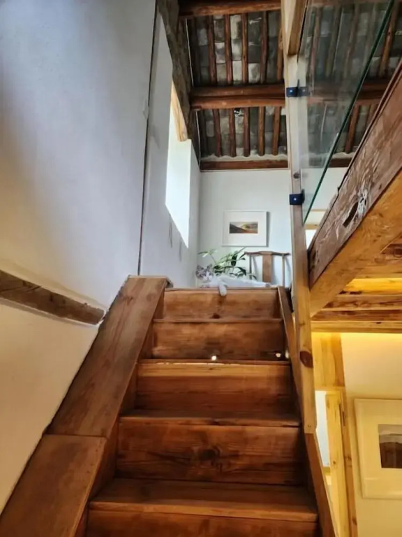 Secret Moon Guesthouse