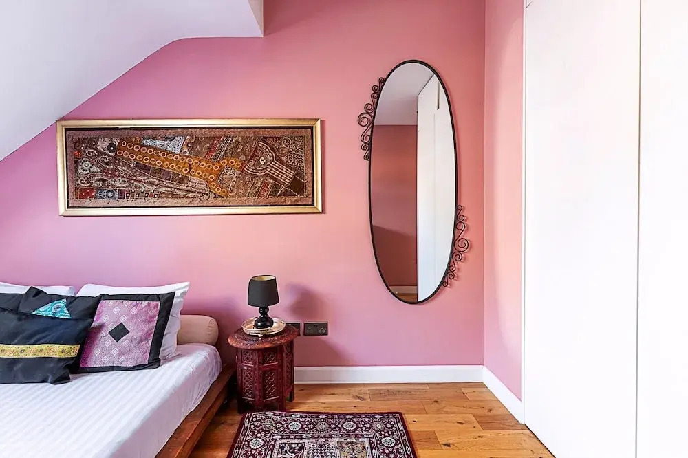 Stylish Spacious 3-bed Home in Vibrant Bow