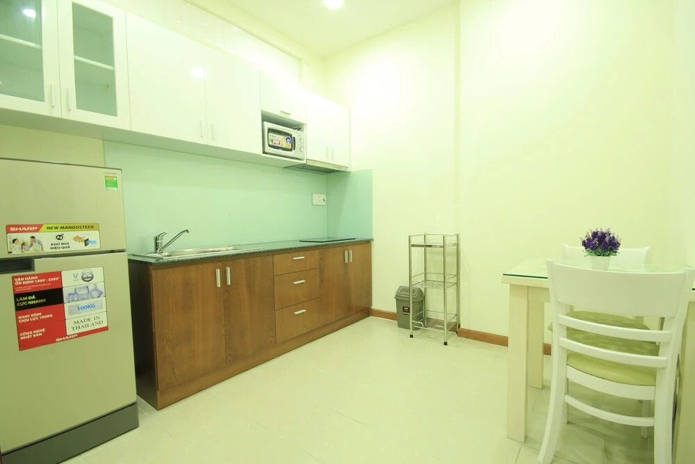 Smiley Apartment 15