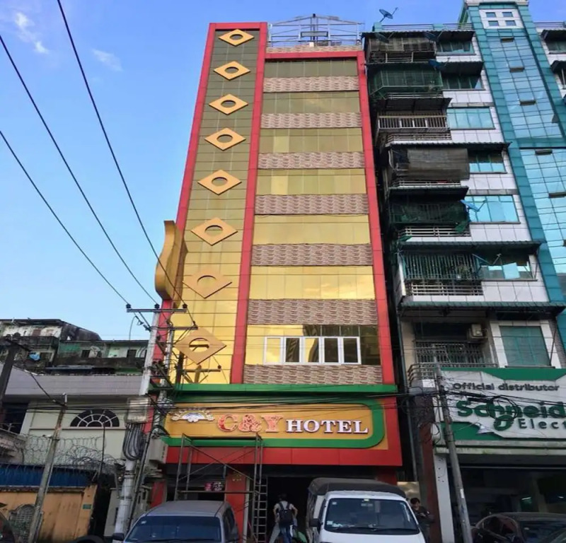 C & Y Hotel