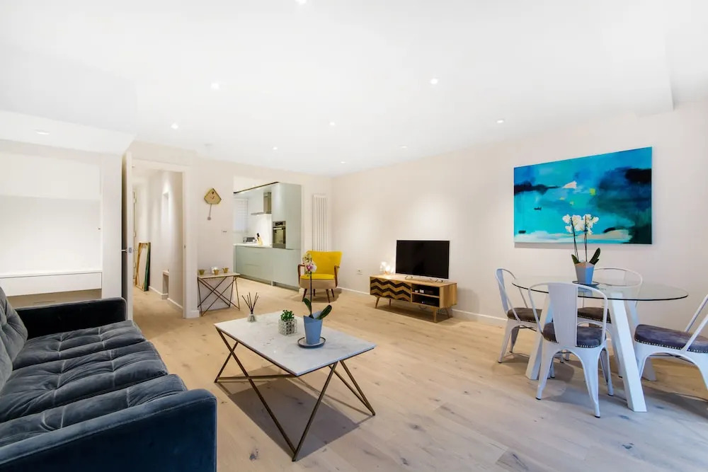 Modern Oasis Apartment