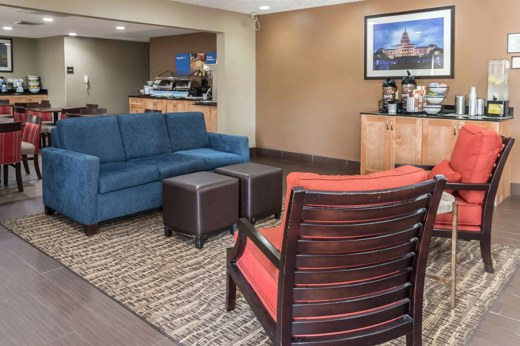 Comfort Inn & Suites Austin North Loop