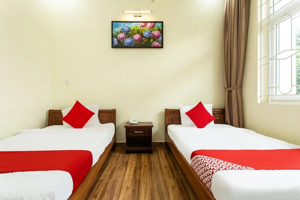 King Garden Hotel by OYO Rooms