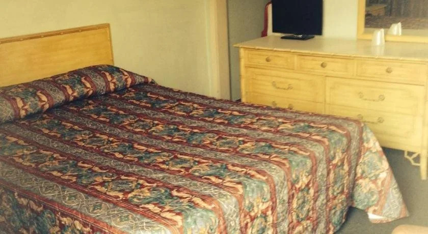 White Rose Motel