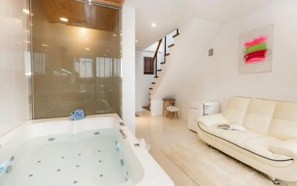 Gangneung the Gray Pension