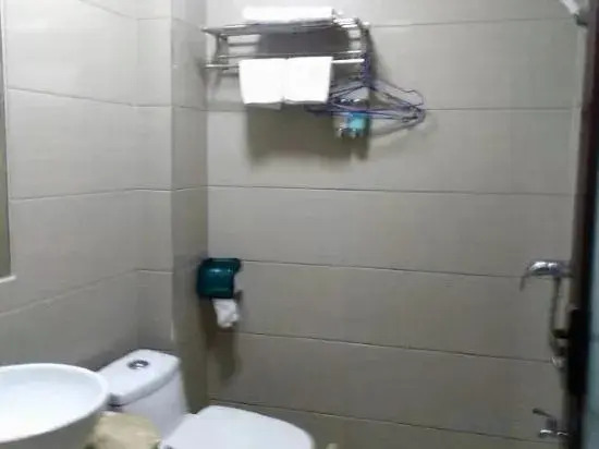 Longyan Wuzhou Hotel
