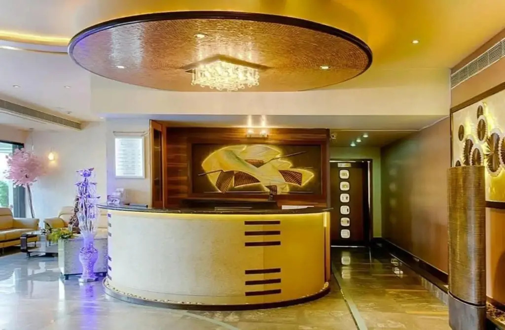Hotel La Casa Inn
