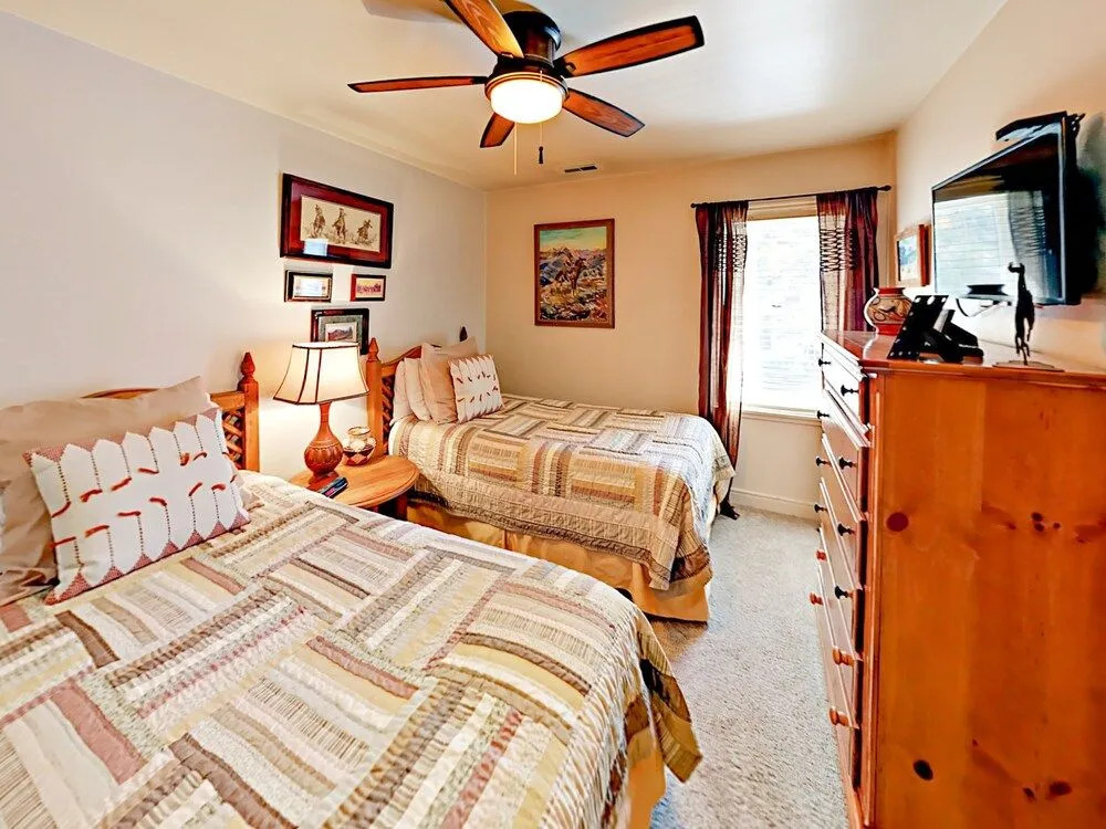 Woodside Unit #3B - 3 Br Condo