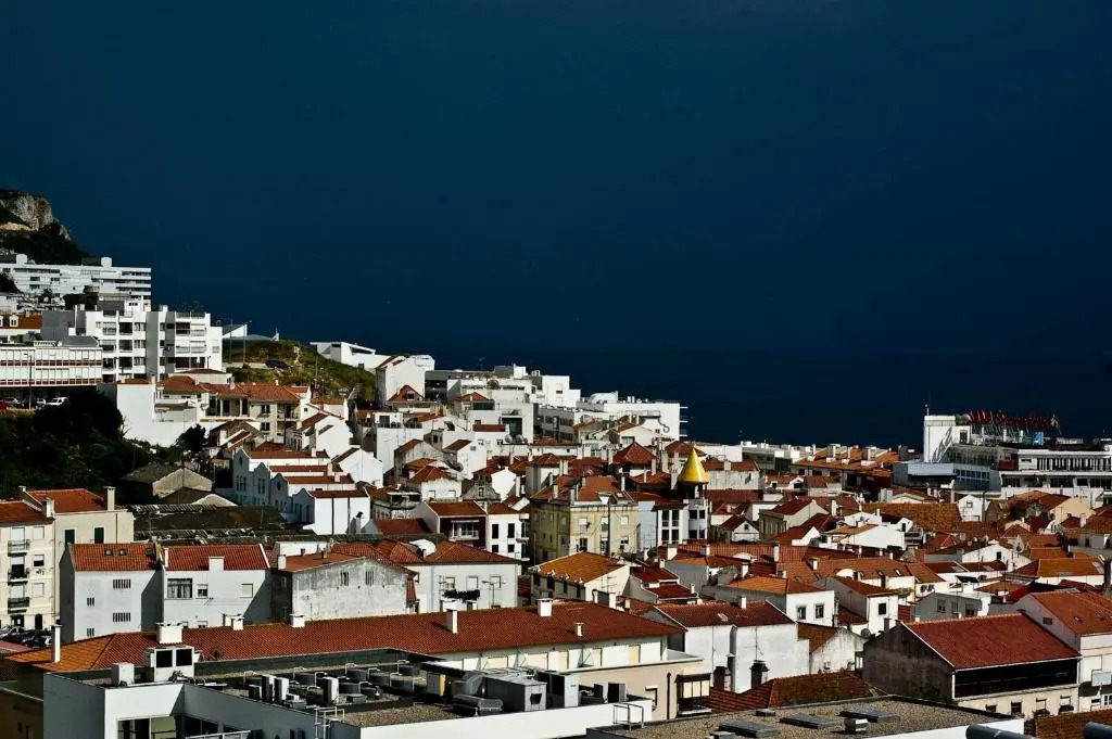 Sesimbra 99 - T2 Apartment