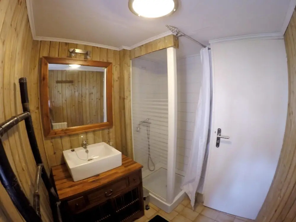 House With 4 Bedrooms in Lagrasse, With Pool Access and Wifi - 45 km F