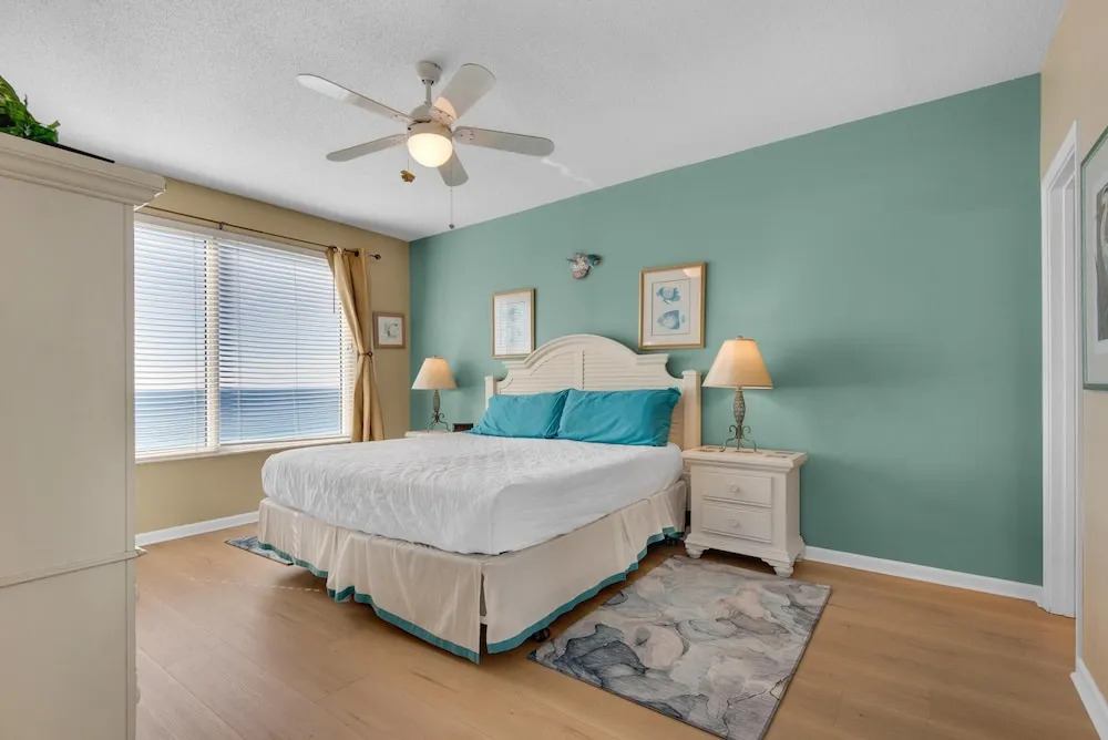 Leeward Key 806
