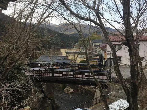 Houjyuya