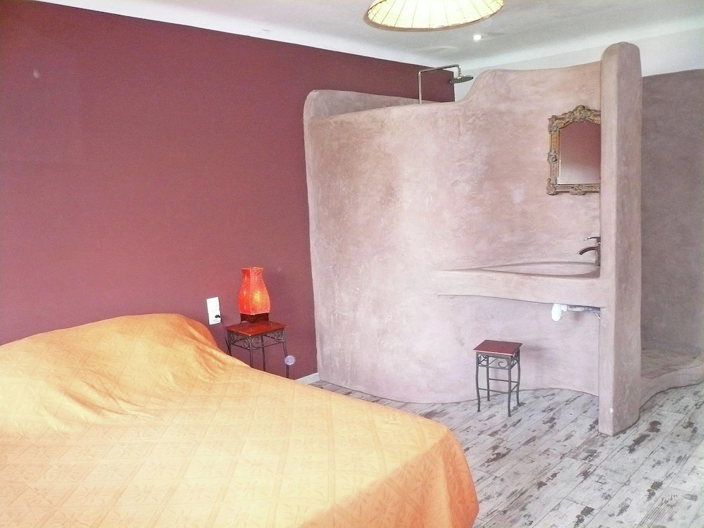 Holiday Home Talairan with Pool and BBQ