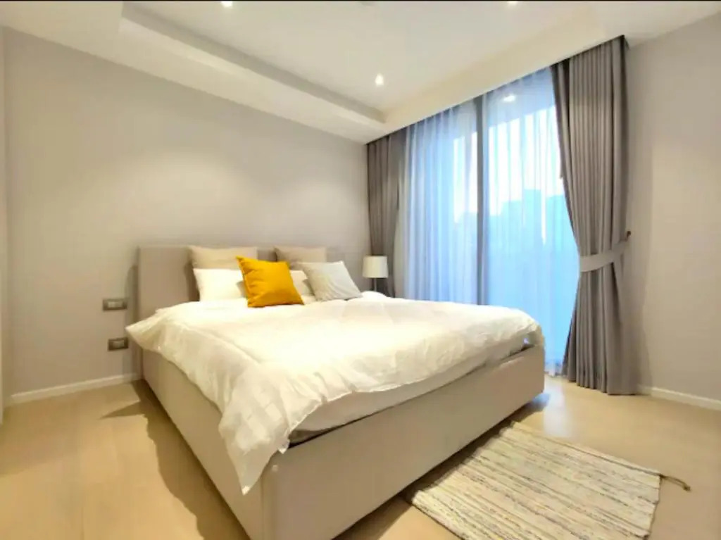 Sukhumvit 11#Luxury#Pool#Gym#BTS Nana&MRT Sukhumvit#1BR#Max2ppl