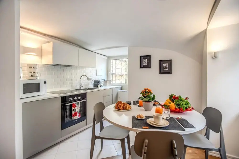 Pignatelli Apartment