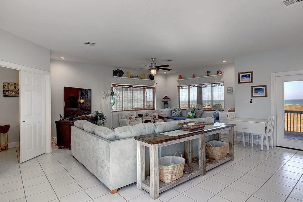 Sea Star Mr277 6 Bedrooms 3.5 Bathrooms Home